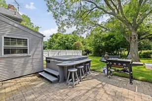 553 Center St, Hanover, MA 02339 - Photo 32