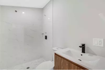 8 Crystal Street #3, Melrose, MA 02176 - Photo 18