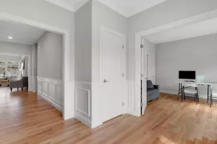 38 Liberty Ln, Enfield, CT 06082 - Photo 8