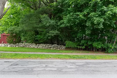 63 Adams St, Danvers, MA 01923 - Photo 4