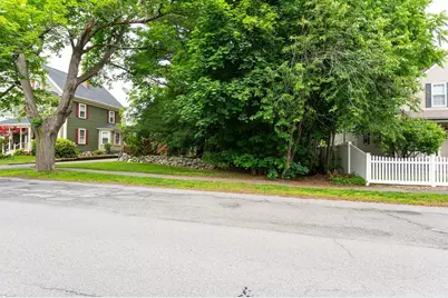 63 Adams St, Danvers, MA 01923 - Photo 28