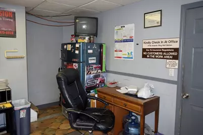 60 West St, Milford, MA 01757 - Photo 6