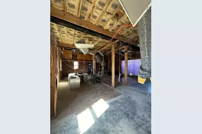 60 Court St, Taunton, MA 02780 - Photo 10