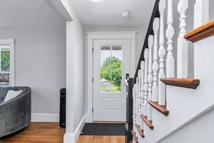 24 Jefferson St, Derry, NH 03038 - Photo 6