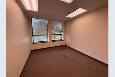 1319-1323 Main St #350, Springfield, MA 01103 - Photo 8