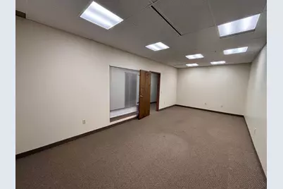 1319-1323 Main St #350, Springfield, MA 01103 - Photo 6
