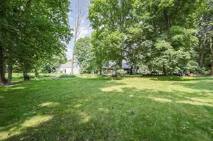 14 Baker St, Foxboro, MA 02035 - Photo 2