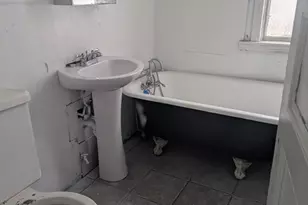 21 McLellan St, Boston, MA 02121 - Photo 16