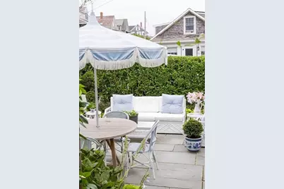 7 Bank Street, Nantucket, MA 02564 - Photo 30