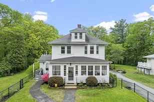 830 Massachusetts Ave, Lunenburg, MA 01462 - Photo 2