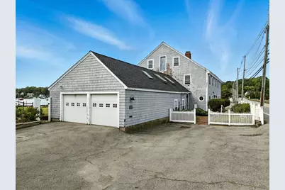 672 Washington Street, Gloucester, MA 01930 - Photo 2