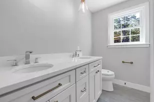 128 Old Southbridge Rd, Dudley, MA 01571 - Photo 14