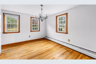 8 North St, Bridgewater, MA 02324 - Photo 10