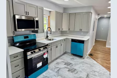 201 Belmont St #2, Everett, MA 02149 - Photo 2