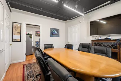 22 Laurel St, Leominster, MA 01453 - Photo 10