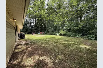 46 Barry Rd, Worcester, MA 01609 - Photo 10