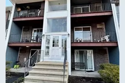 7 Woodcrest Court #4, Weymouth, MA 02190 - Photo 1