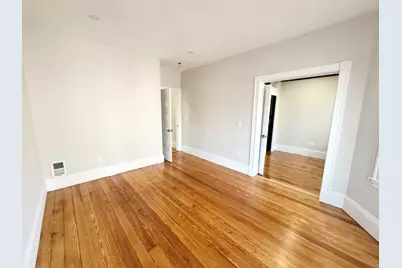 71 Saxton St #2, Boston, MA 02125 - Photo 4