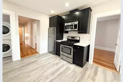 71 Saxton St #3, Boston, MA 02125 - Photo 2