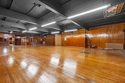 1637 Acushnet Ave, New Bedford, MA 02746 - Photo 18