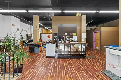 1637 Acushnet Ave, New Bedford, MA 02746 - Photo 4