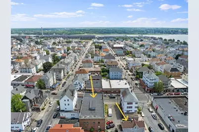 1637 Acushnet Ave, New Bedford, MA 02746 - Photo 32