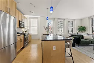 70 Lincoln St, Boston, MA 02111 - Photo 2