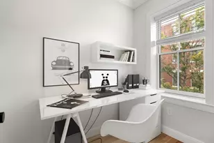 18 Grove St, Boston, MA 02114 - Photo 2