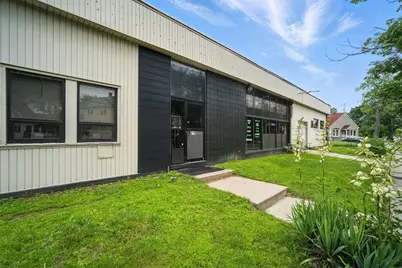 218-226 Saint James Blvd, Springfield, MA 01104 - Photo 2