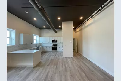 449 Central Street #1, Lowell, MA 01854 - Photo 4