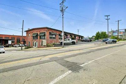 100 Central St, Southbridge, MA 01550 - Photo 4