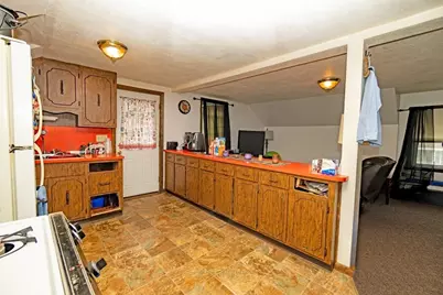 294 E Main St, East Brookfield, MA 01515 - Photo 18