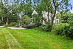 52 Willow St, Dover, MA 02030 - Photo 4