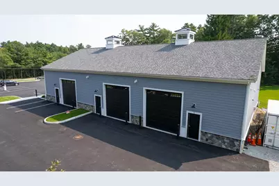 287 Tremont St, Carver, MA 02330 - Photo 4