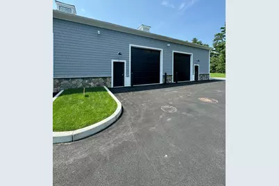 287 Tremont St, Carver, MA 02330 - Photo 10