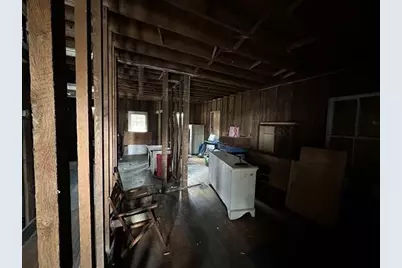 242 Wahconah St, Pittsfield, MA 01201 - Photo 4