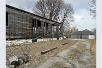 48 Brown St, Pittsfield, MA 01201 - Photo 6