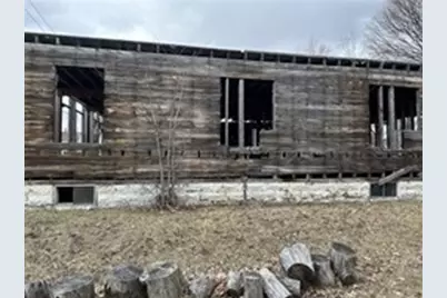 48 Brown St, Pittsfield, MA 01201 - Photo 4