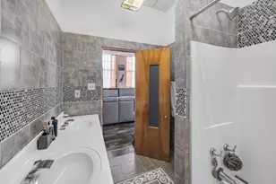 40 Pecks Rd, Pittsfield, MA 01201 - Photo 34