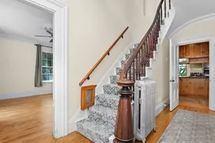 85 Crescent St, Waltham, MA 02453 - Photo 4