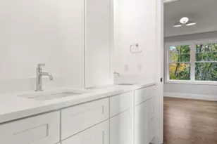 201 Lowell Rd, Wellesley, MA 02481 - Photo 12