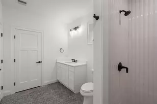 201 Lowell Rd, Wellesley, MA 02481 - Photo 40