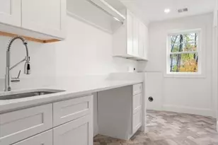 201 Lowell Rd, Wellesley, MA 02481 - Photo 32