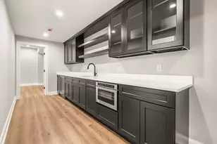 201 Lowell Rd, Wellesley, MA 02481 - Photo 38