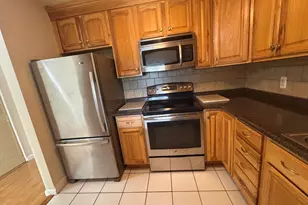 11 Weld St, Framingham, MA 01702 - Photo 6