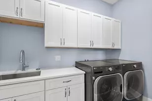 105 Lincoln St, Northborough, MA 01532 - Photo 30