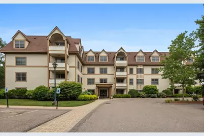 12 Russell Rd #405, Wellesley, MA 02482 - Photo 32