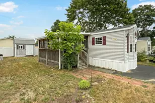 4 Francis St, Wareham, MA 02538 - Photo 10