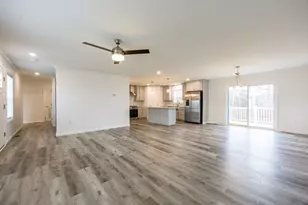 121 E Washington St, North Attleboro, MA 02760 - Photo 8