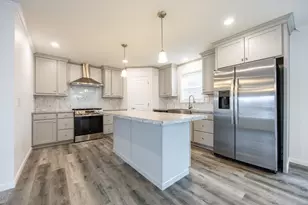 121 E Washington St, North Attleboro, MA 02760 - Photo 14